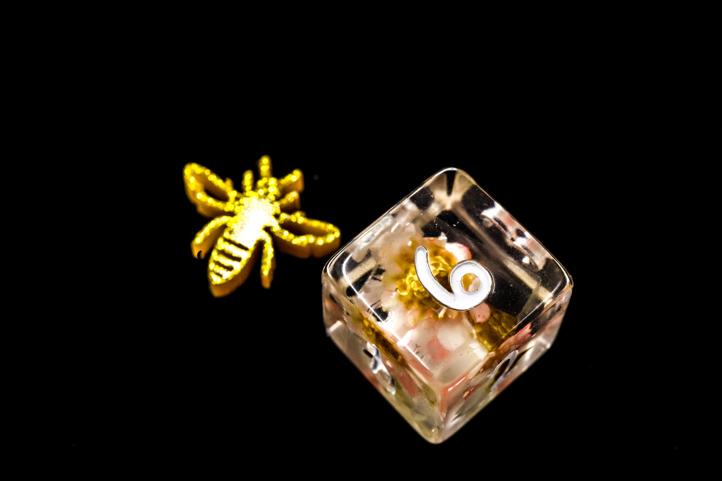 Bees Among the Flowers Dice Set