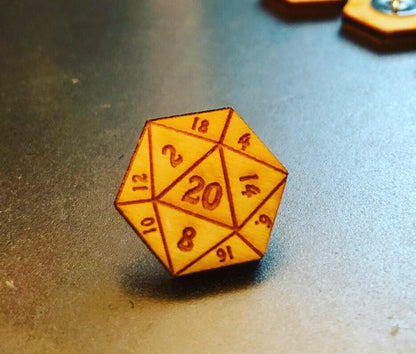 D20 Critical Hit Wooden Pin